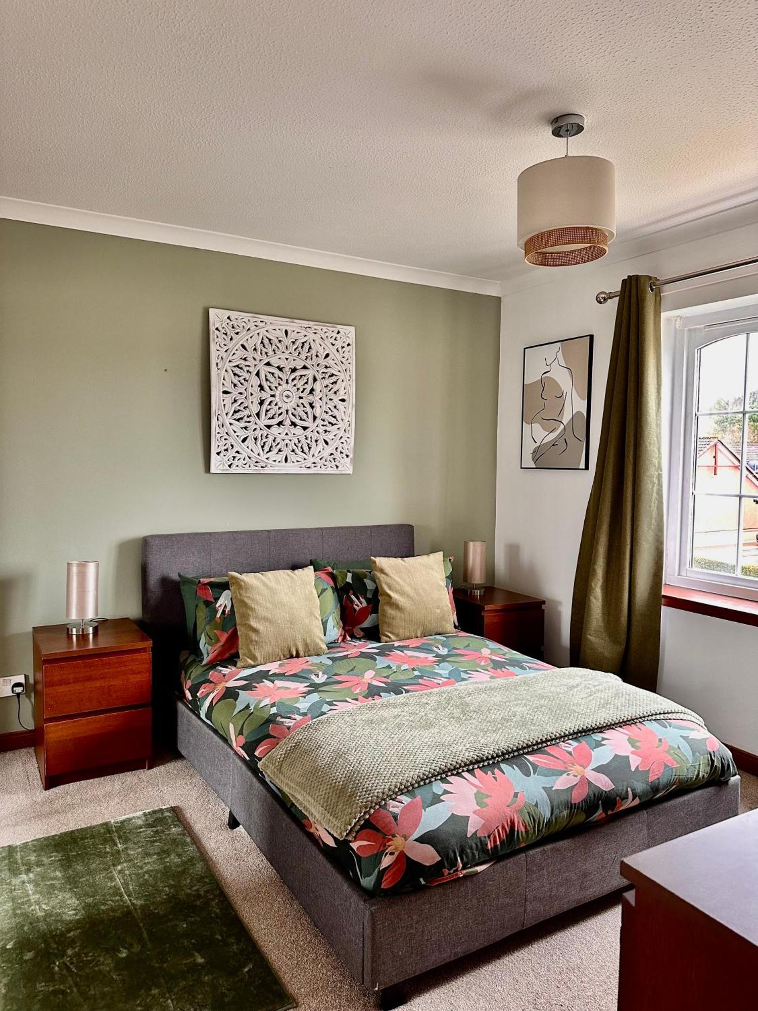 Apartment With Parking, Close To The Raigmore Hospital Inverness Dış mekan fotoğraf